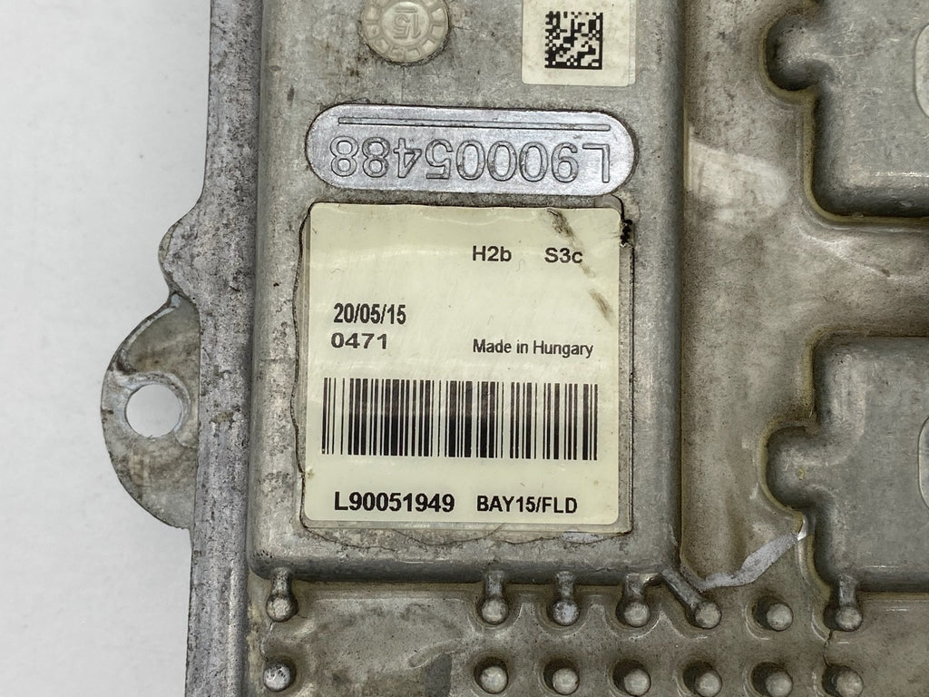 2015-2017 CADILLAC ESCALADE LED HEADLIGHT BALLAST CONTROL MODULE OEM L90051949
