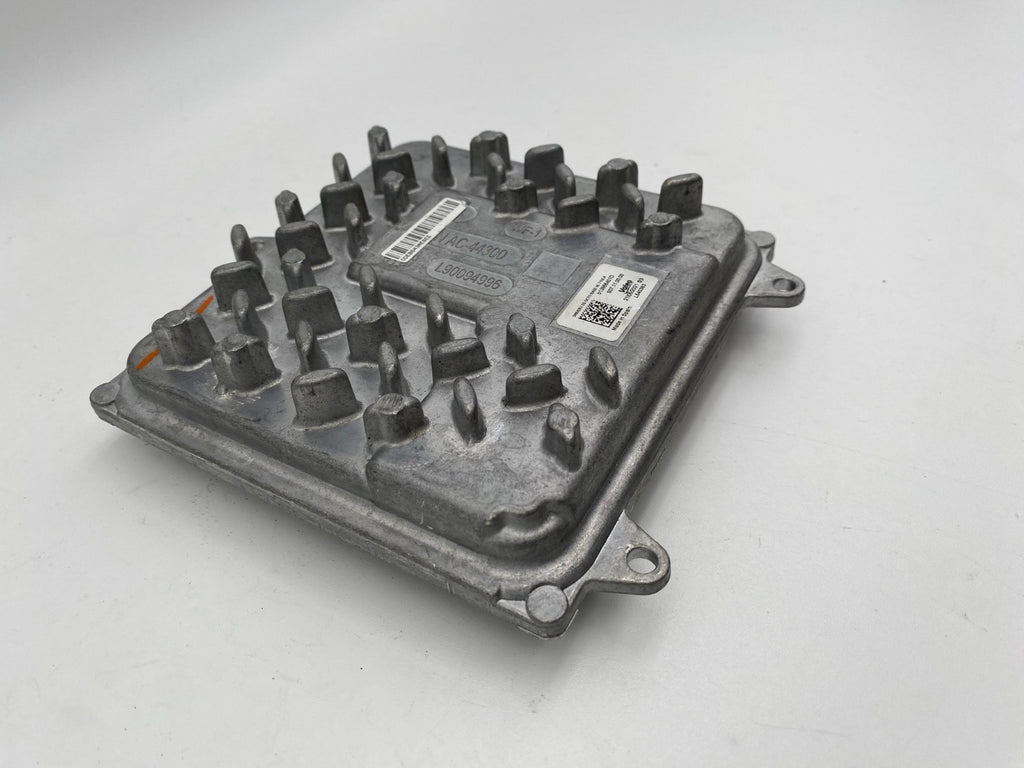 2021-2023 Cadillac Escalade LED Headlight Ballast Control Module OEM L540383