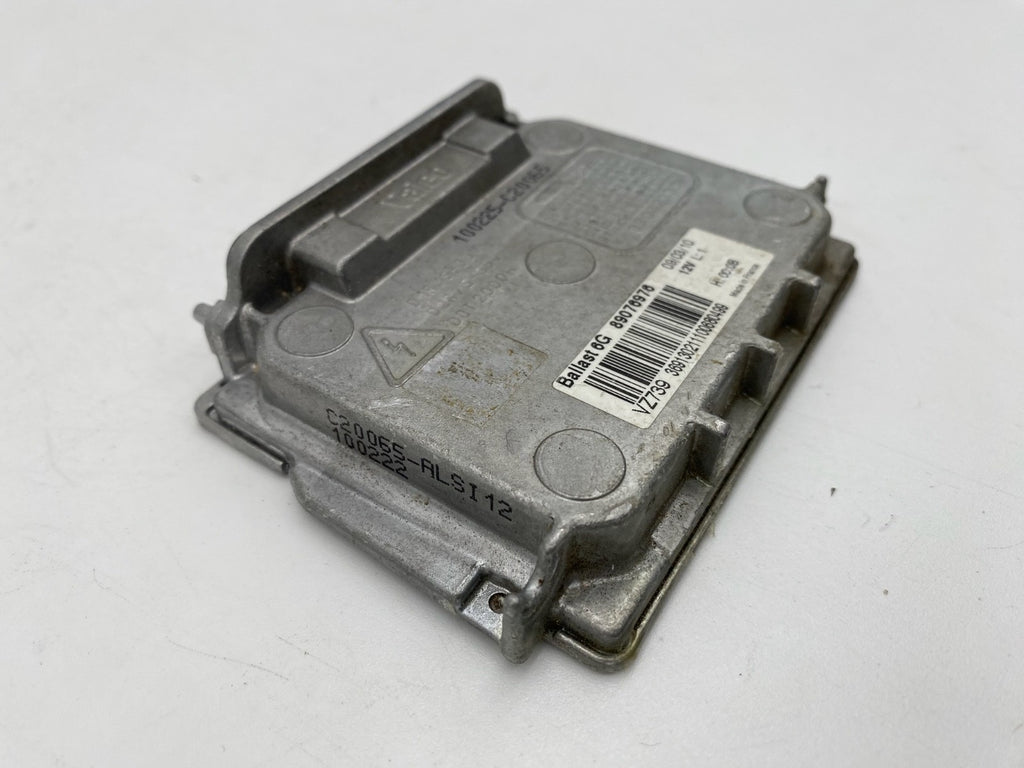 2005-2015 BUICK ENCLAVE GMC BMW XENON HEADLIGHT BALLAST CONTROL MODULE 89076976