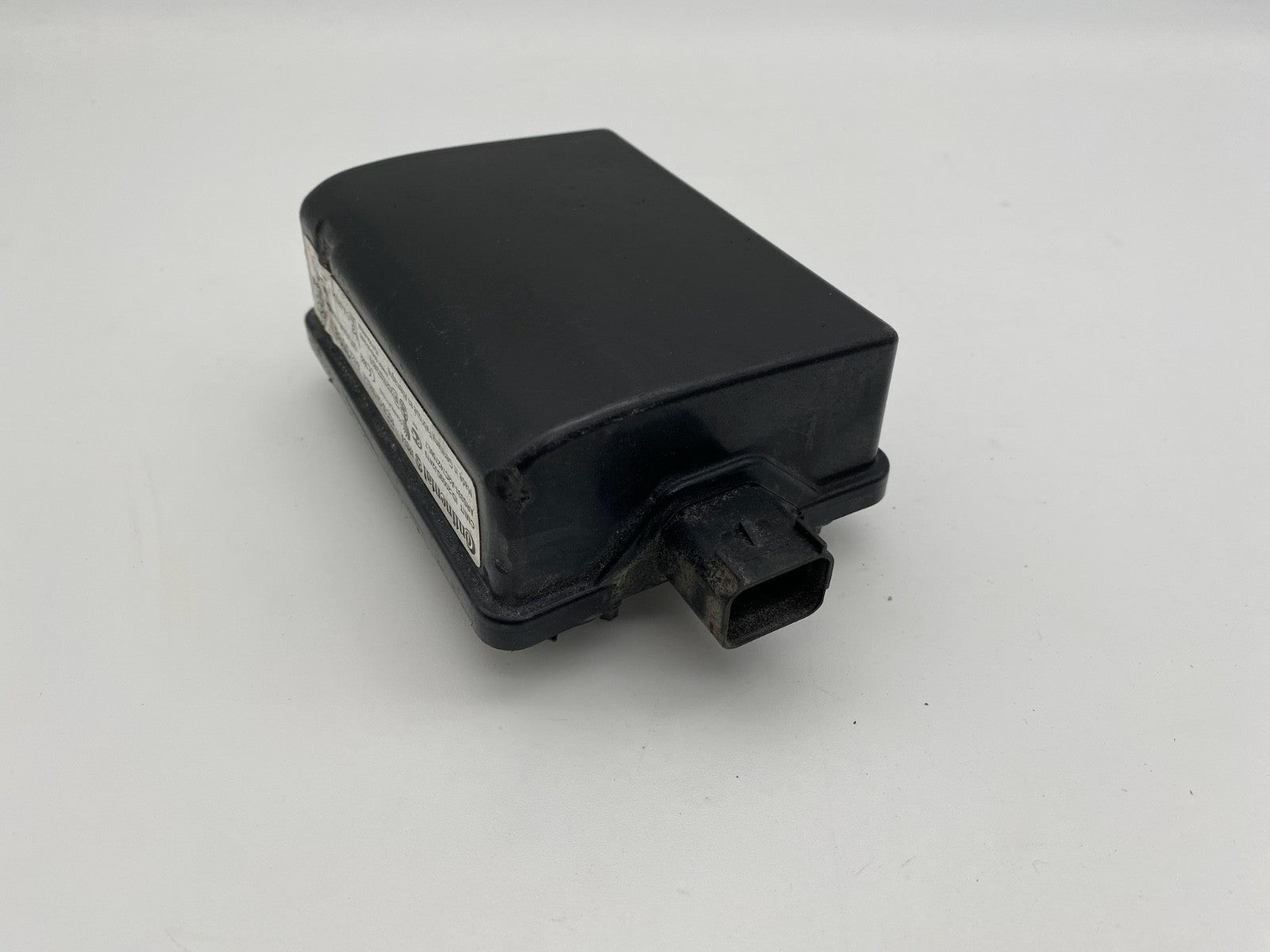 2016-18 Cadillac Escalade Front Adaptive Cruise Control Radar Sensor 84233598