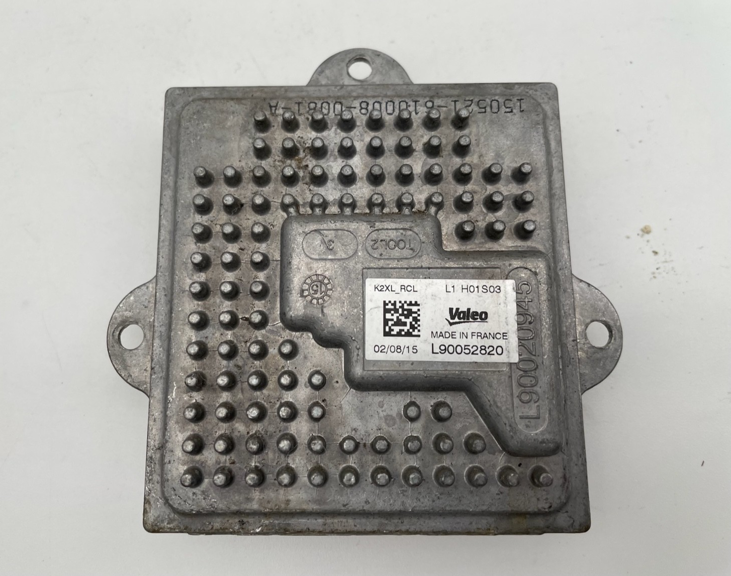 2015-2020 GM Cadillac Escalade LED Headlight Lamp Control Module OEM L90052820