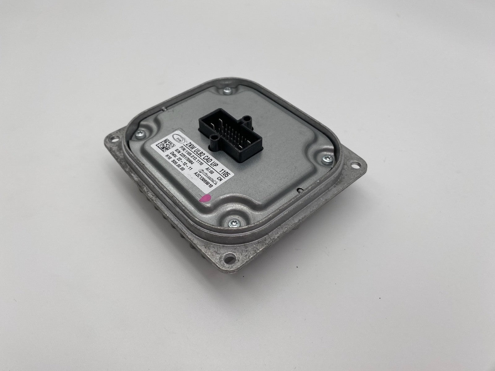 2019-2022 Cadillac XT4 LED Headlight Ballast Control Module OEM 1105.013.1110