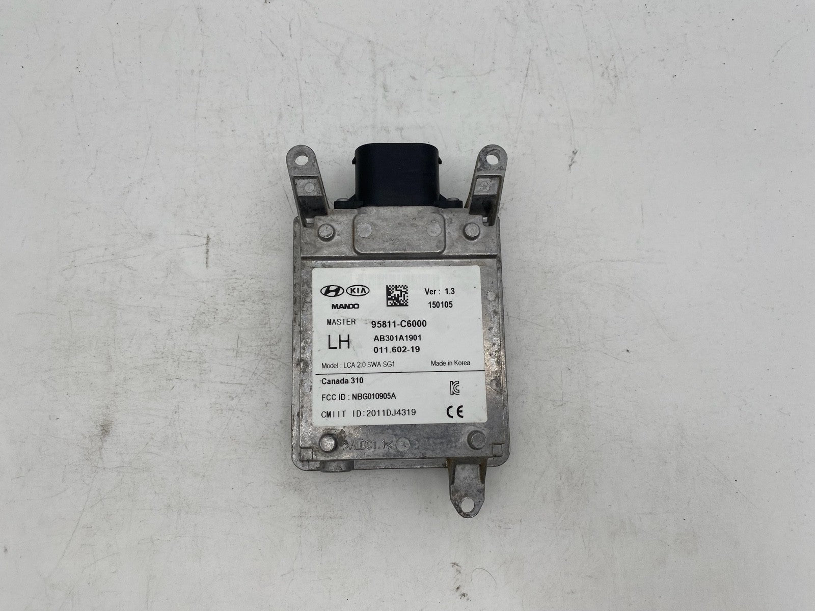 2015-2018 KIA SORENTO BLIND SPOT MONITOR SENSOR DRIVER LH MODULE OEM 95811-C6000