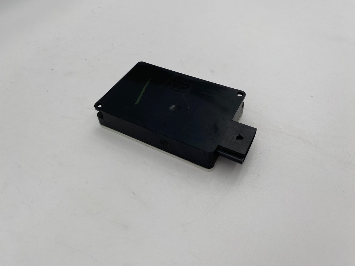 2015 2016 2017 2018 Cadillac Escalade ESV Rear Blind Spot Radar Module 84112235
