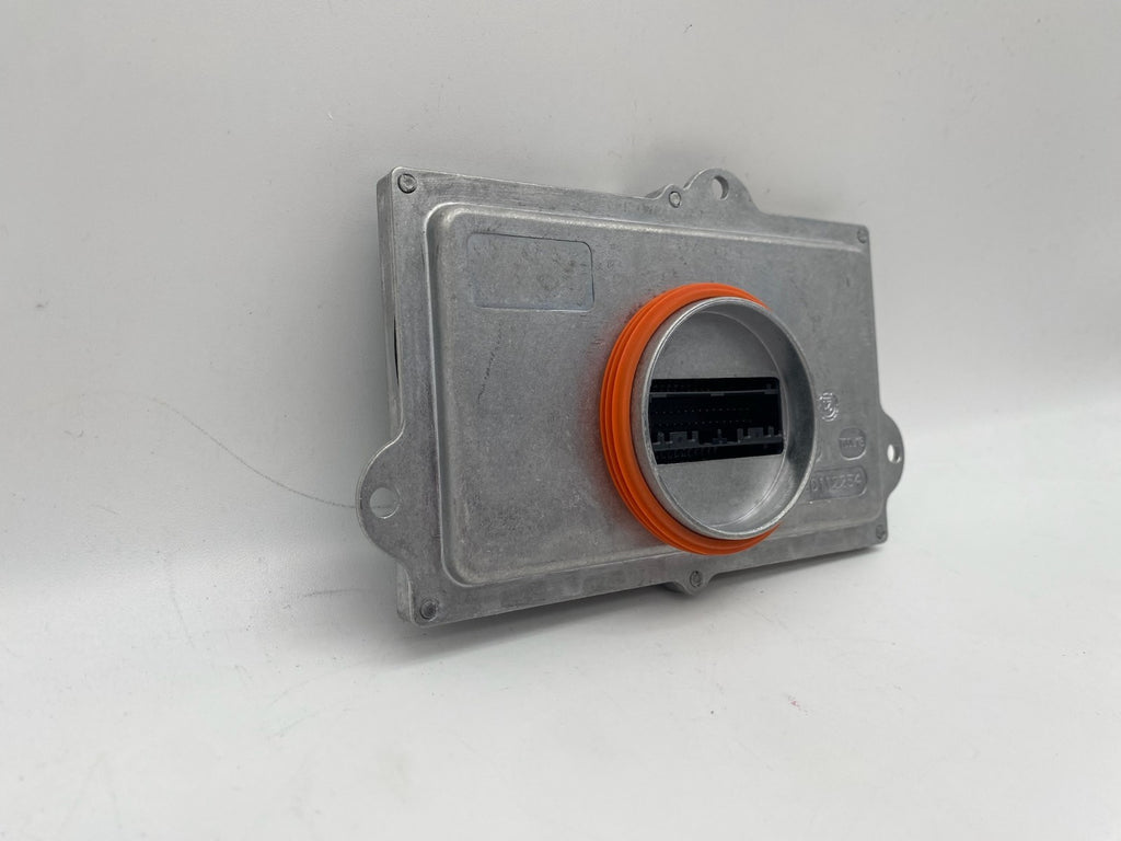2016 2017 2018 2019 VOLVO XC90 HEADLIGHT BALLAST CONTROL MODULE OEM 31468410
