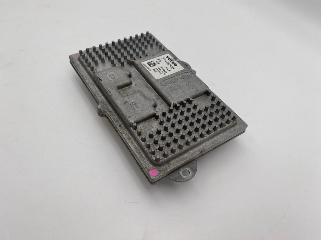 2016 2017 2018 2019 Volvo XC90 LED Headlight Ballast Control Module OEM 31446806