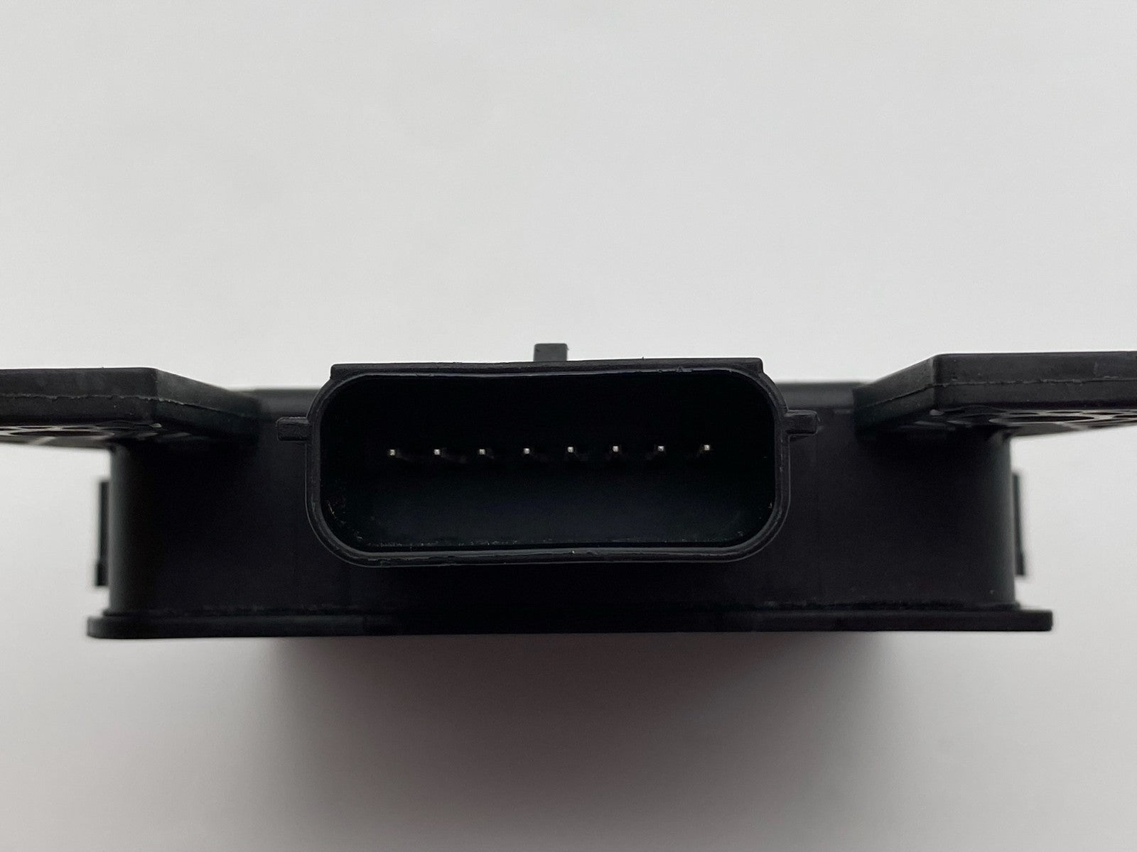 OEM 2024-2026 GM/GMC/CHEVROLET/CADILLAC/BUICK BLIND SPOT RADAR SENSOR 86553723