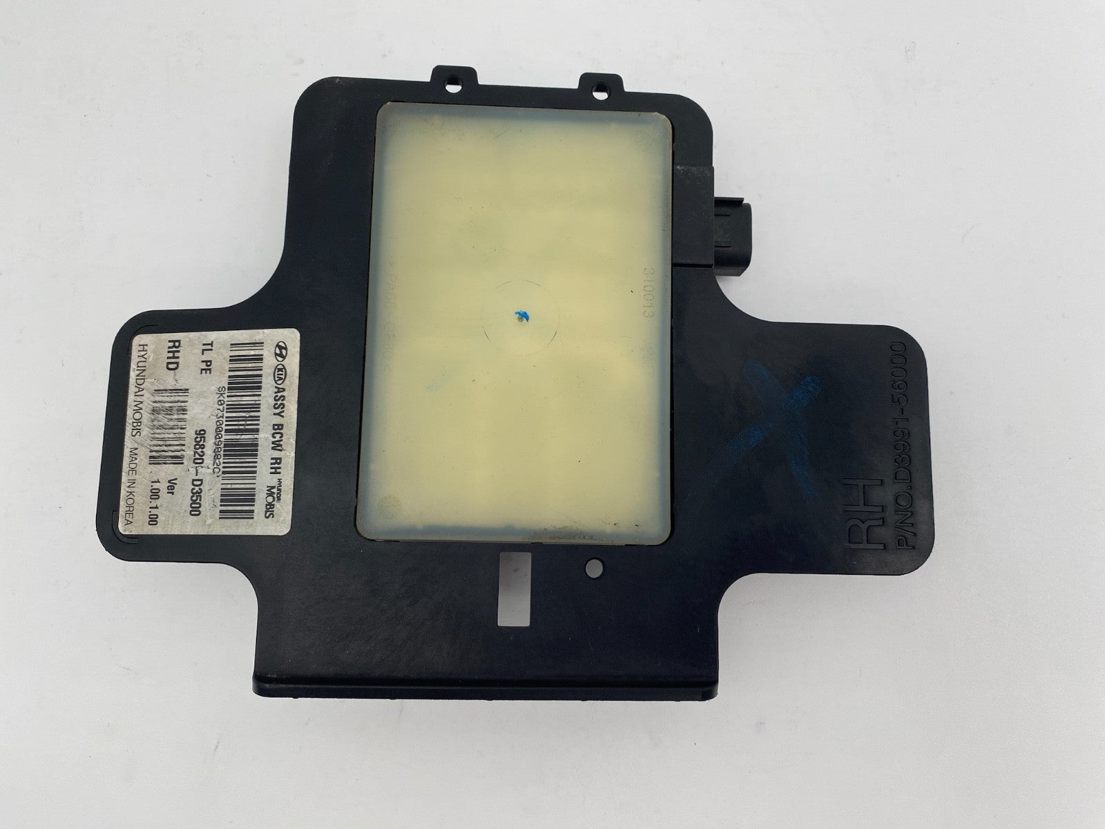 2019-2020 Hyundai Tucson Passenger Rear Blind Spot Radar Sensor RH 95820-D3500