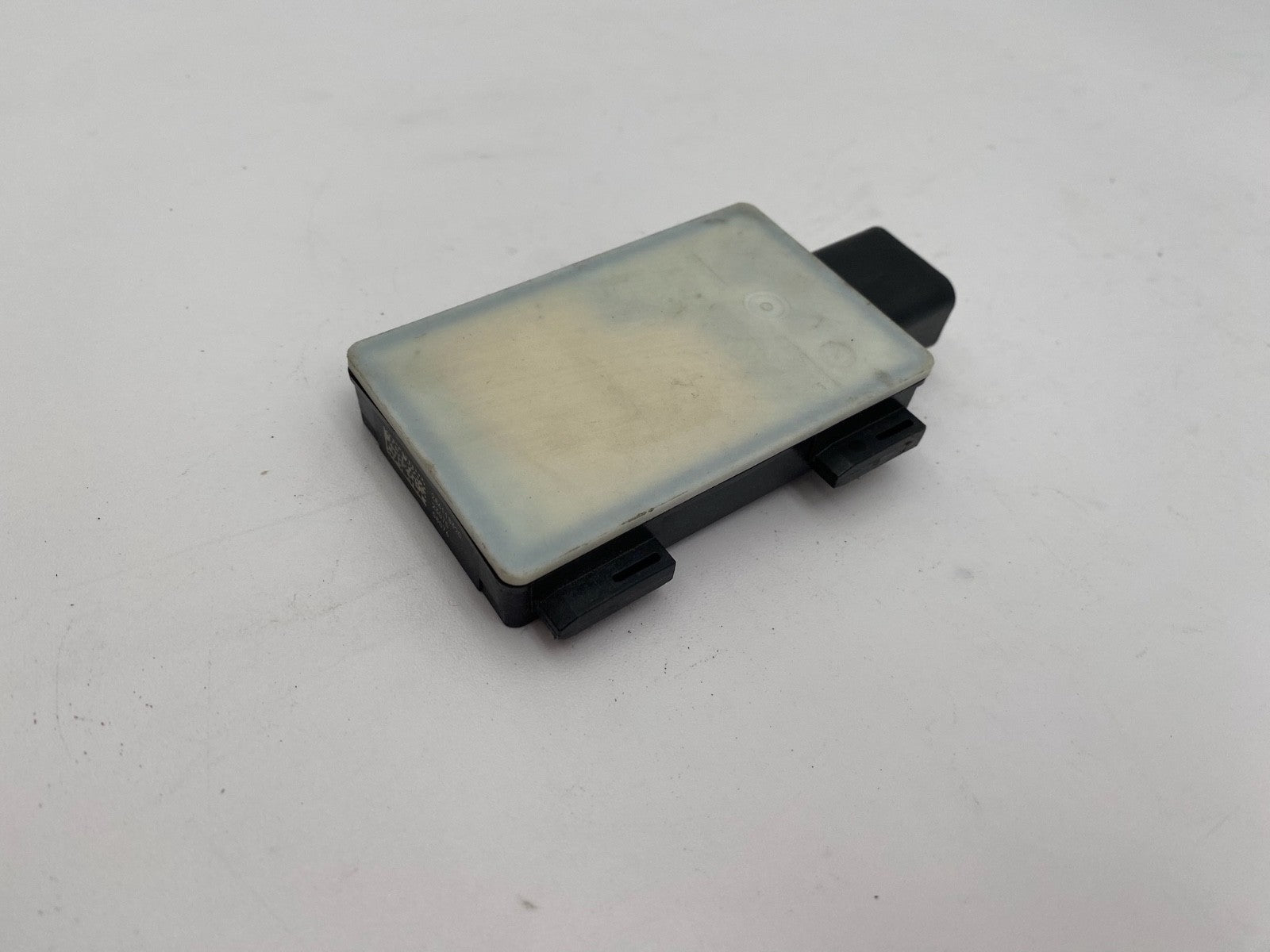 2021-2024 Kia Sorento Rear LH Blind Spot Radar Distance Sensor OEM 99140-P2110