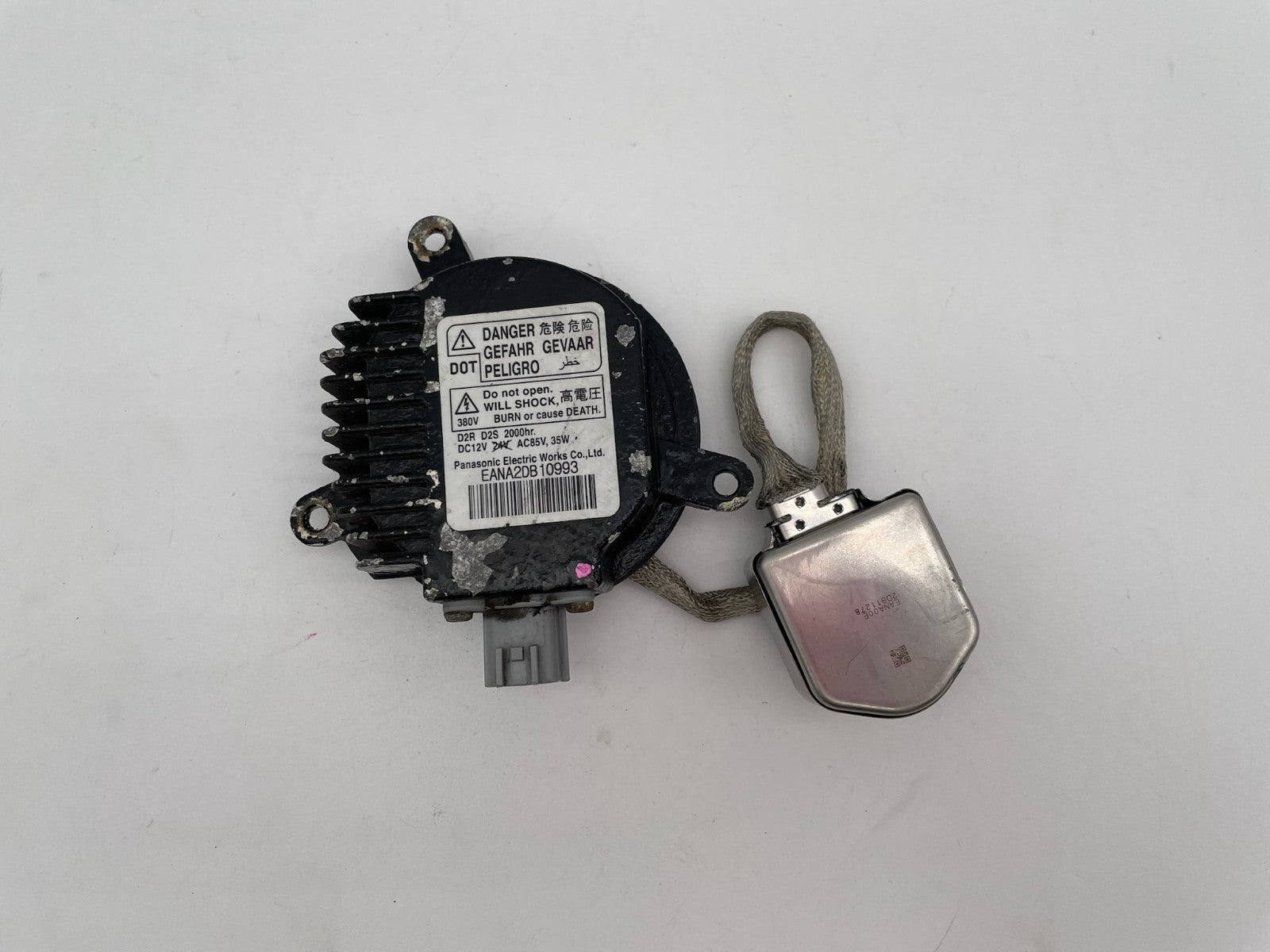2004 2005 2006 2007 2008 2009 2010 Infiniti QX56 Xenon Headlight Ballast Module