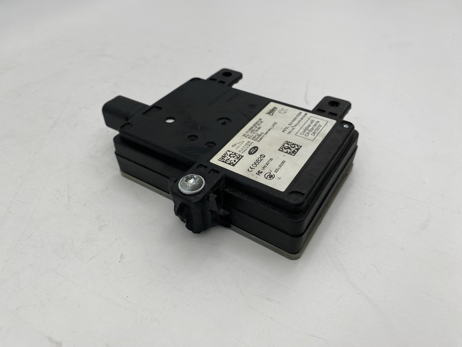 2017-2020 JAGUAR LAND ROVER REAR BLIND SPOT SENSOR CONTROL MODULE JX63-14F152-AE