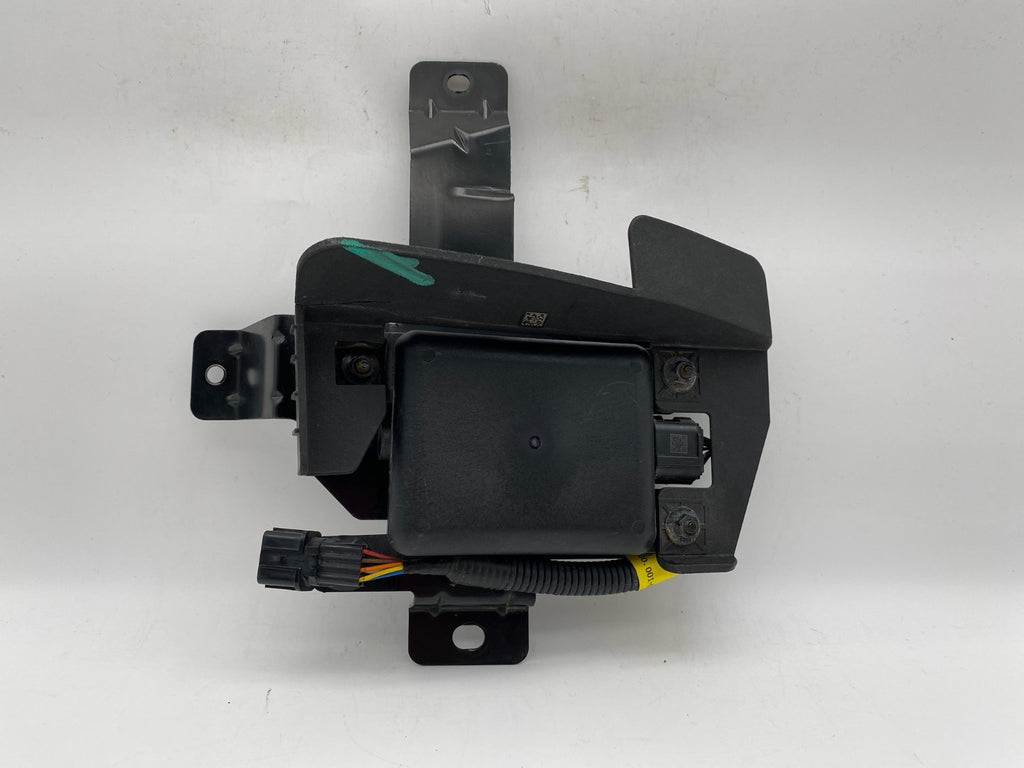 2016 2017 2018 Hyundai Elantra Blind Spot Radar Sensor LH Driver OEM 95811-F2200