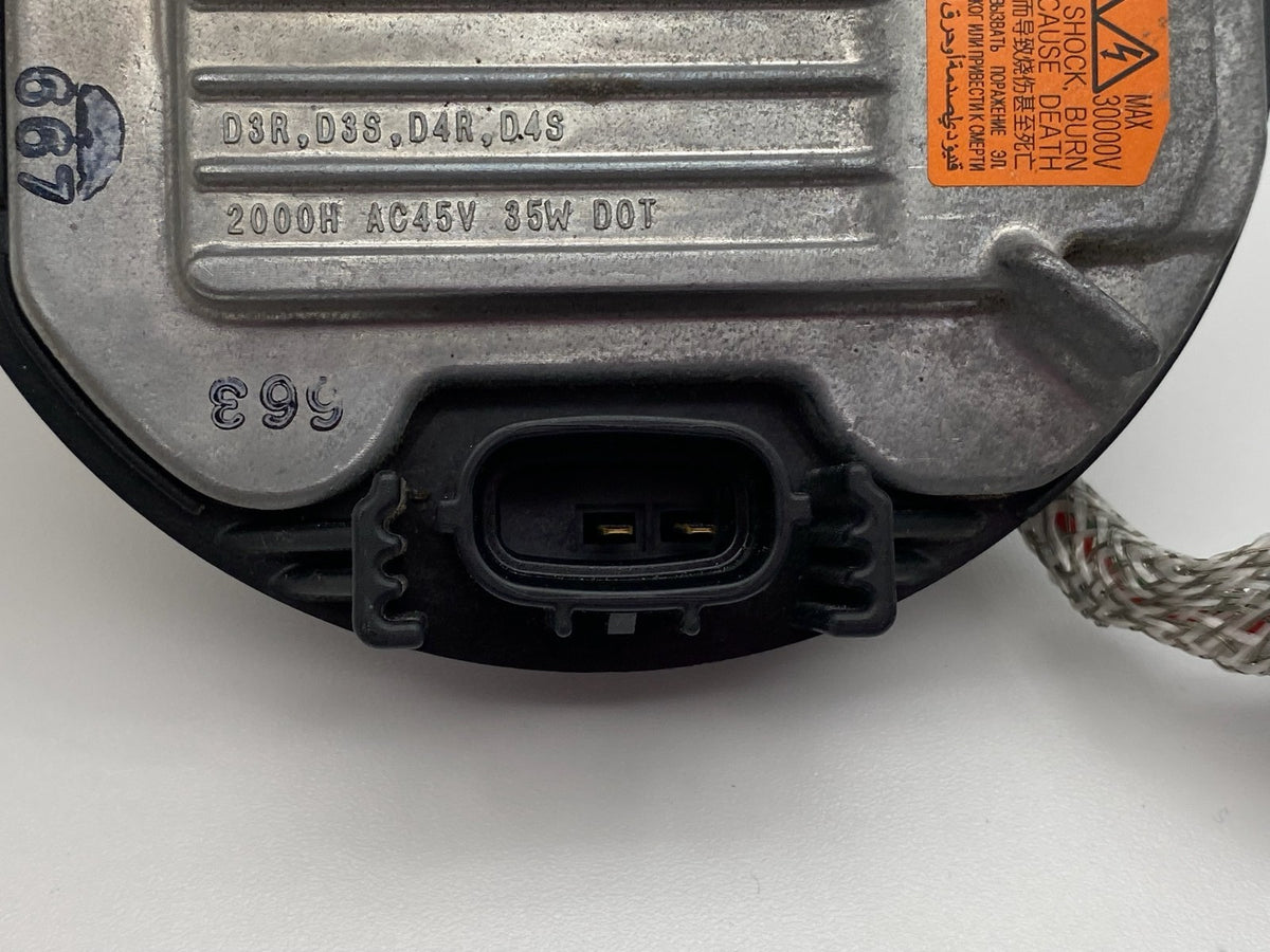 2015 2016 2017 Subaru Outback Xenon HID Headlight Ballast Igniter Control Module