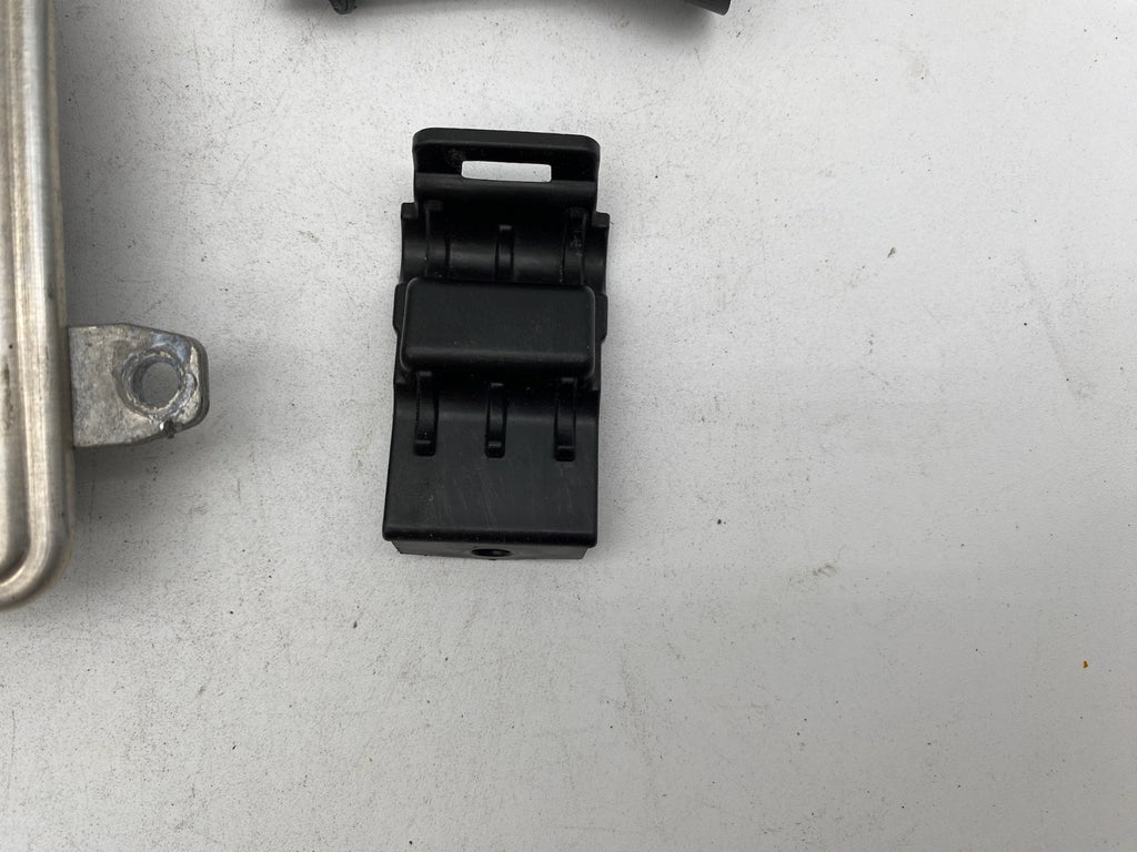 2014-2018 Jeep Cherokee Driver Xenon Headlight Ballast Module 1 307 329 320 15