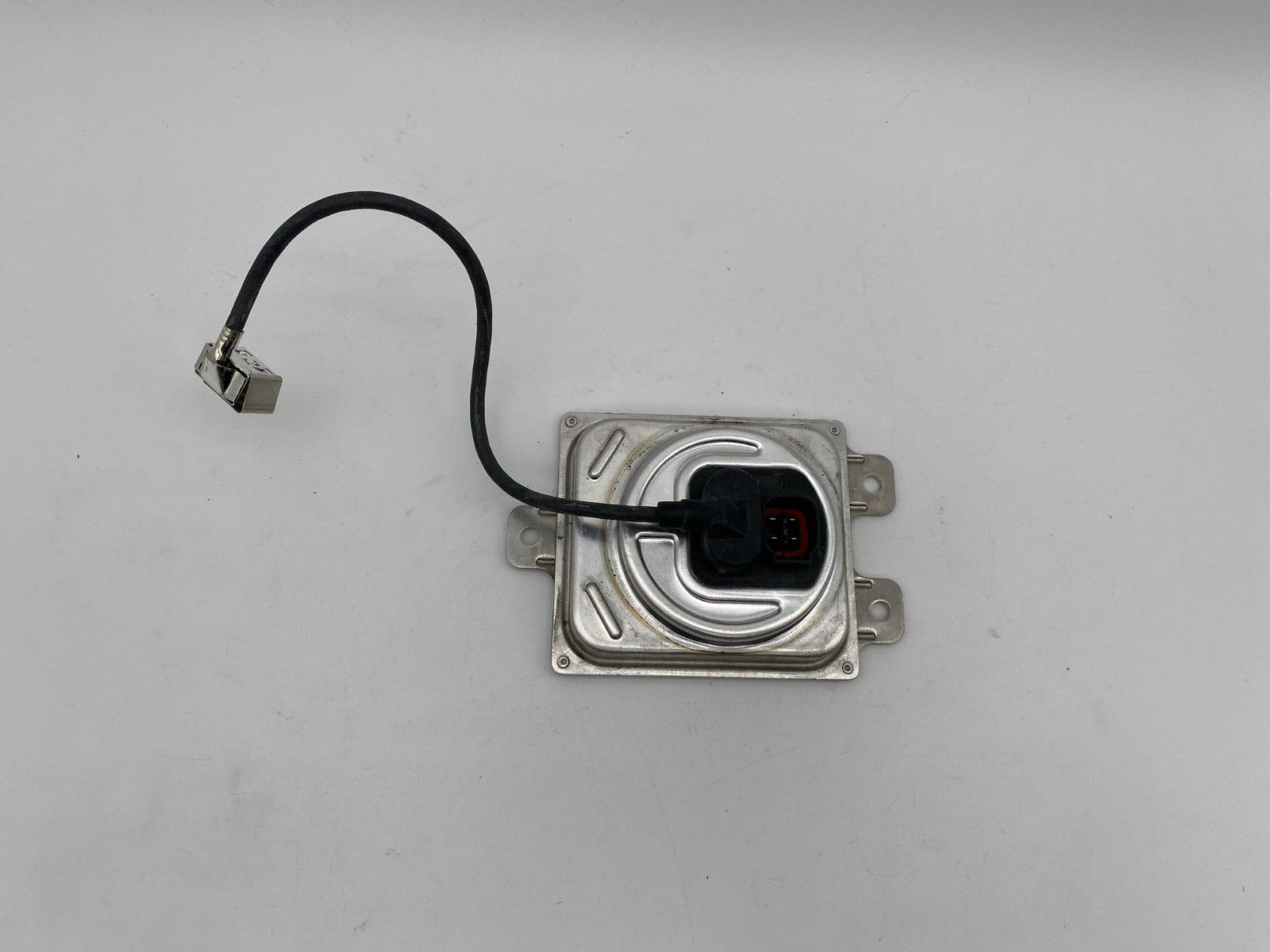 2015-2020 Dodge Challenger Headlight Xenon HID Ballast & Wire OEM CHVA1DR20173