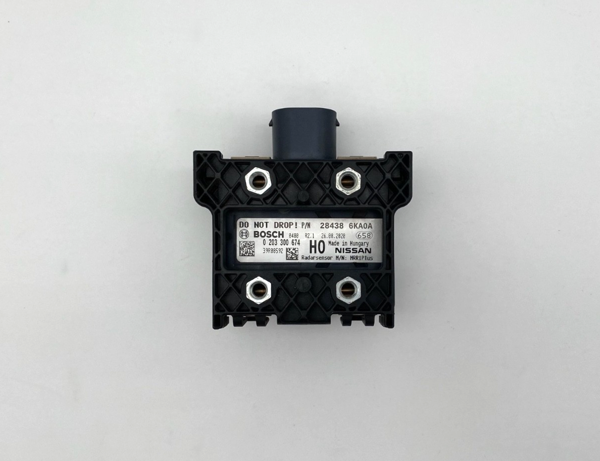 2017-2020 Nissan Pathfinder Cruise Distance Radar Sensor Module OEM 28438-6KA0A