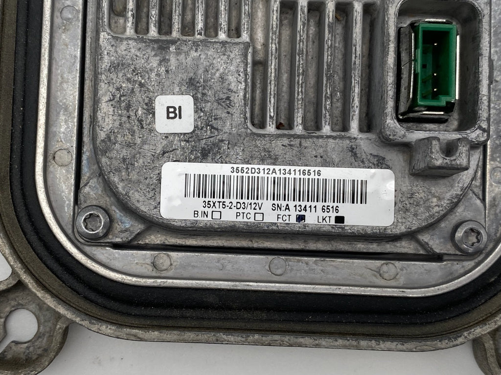 2006-2013 Chevrolet Corvette C6 Xenon HID Headlight Ballast Module Unit OEM