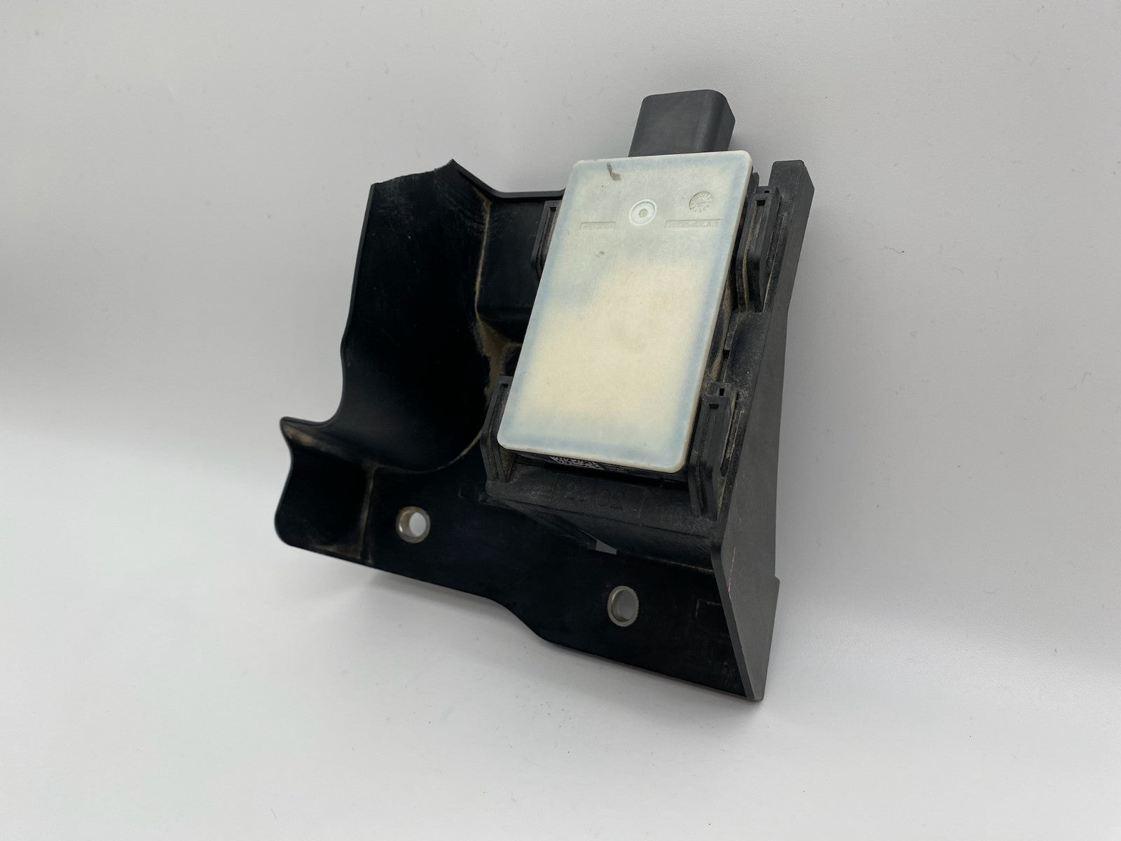 2023-2025 Kia Sportage Driver Rear Blind Spot Radar Sensor LH OEM 99140-P2100
