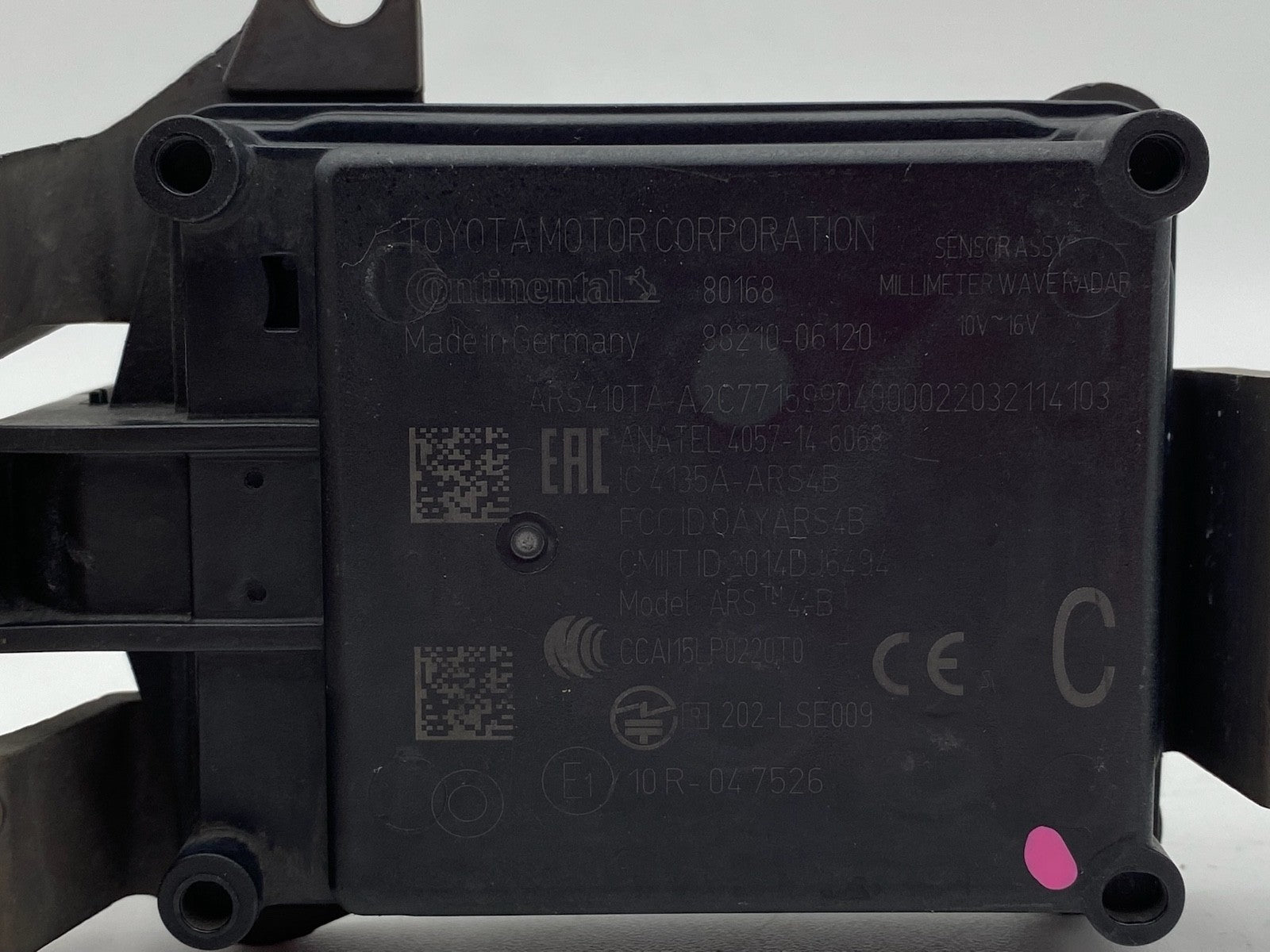 2019-2020 Toyota Camry Cruise Control Distance Sensor Radar Module 88210-06120