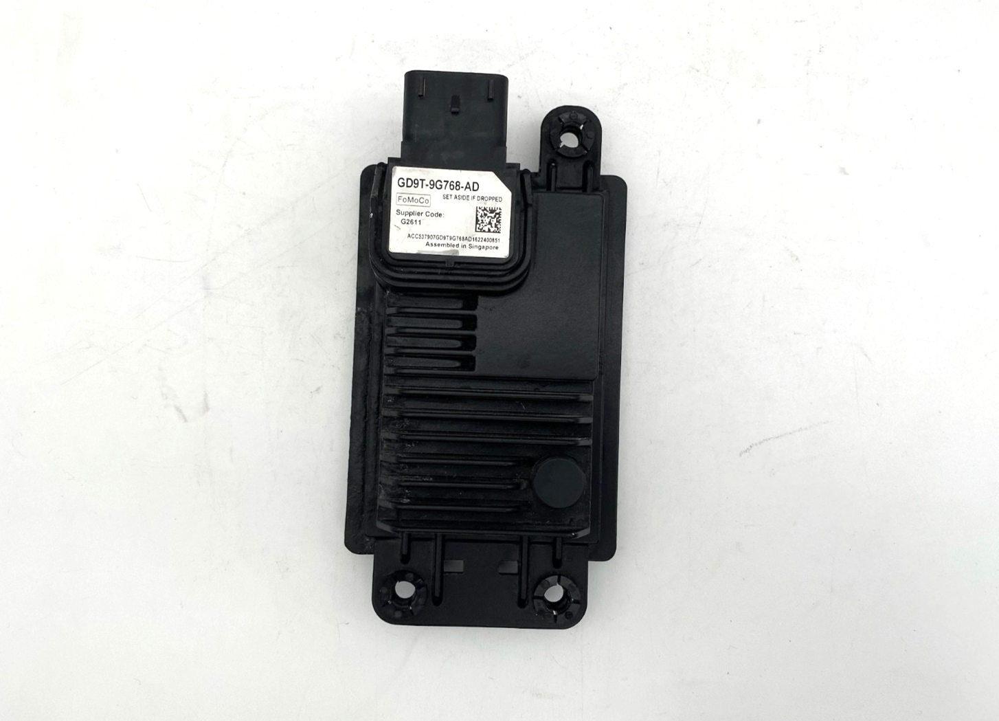 2017-2020 Lincoln Continental Adaptive Cruise Control Radar Module GD9T-9G768-AD