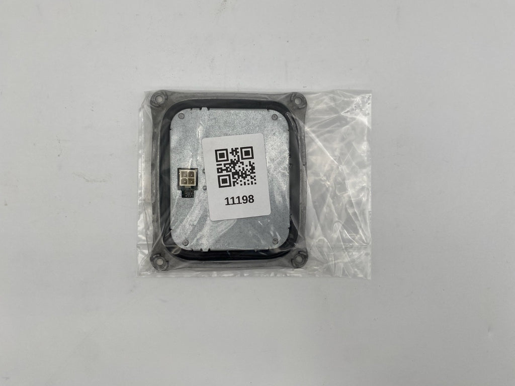 2009-2012 Audi A4 S4 B8 Headlight LED DRL Control Module Ballast 8K0 907 472 A