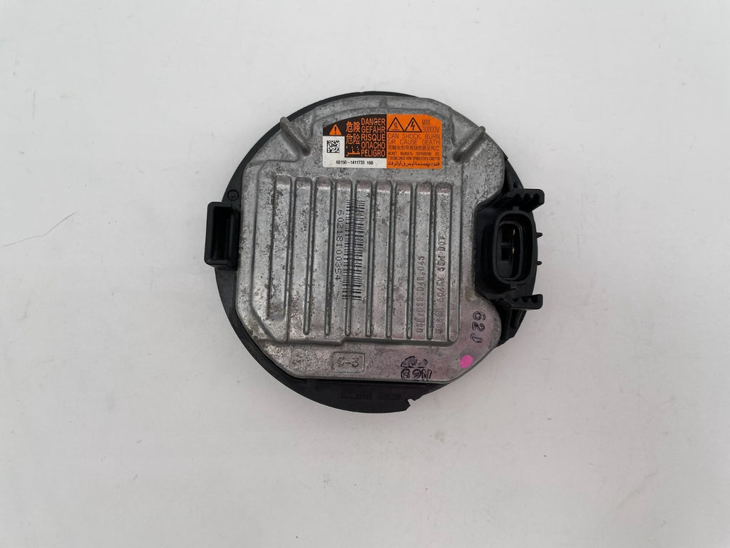 2015 2016 2017 Subaru Outback Xenon HID Headlight Ballast Igniter Control Module