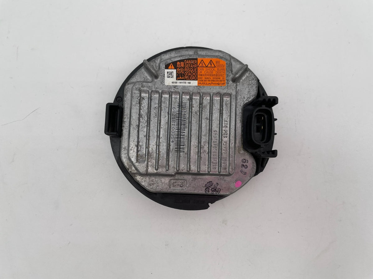 2015 2016 2017 Subaru Outback Xenon HID Headlight Ballast Igniter Control Module