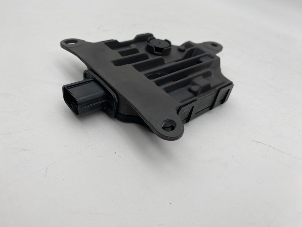 2019 2020 2021 TOYOTA AVALON REAR BLIND SPOT RADAR SENSOR MODULE OEM 88162-07020