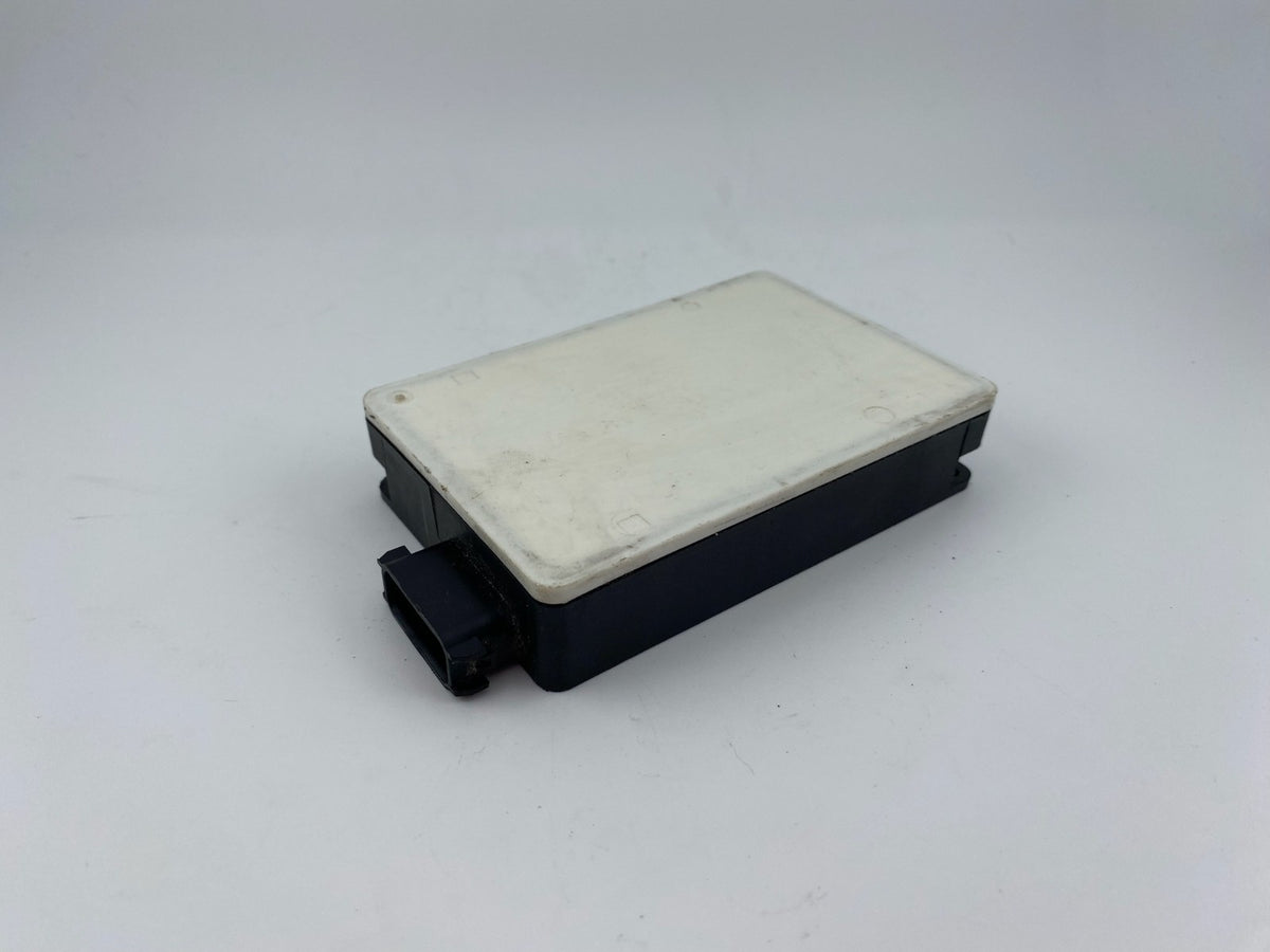 2014-2017 JEEP CHEROKEE KL 4x4 Blind Spot Control Module 68147626AG 622156947A