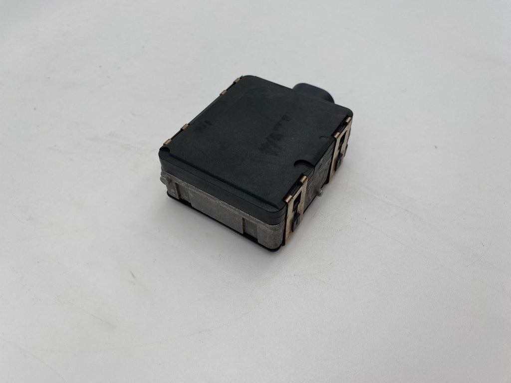 19-23 Mercedes C CLASS W205 C205 Front Distance Sensor Radar Module A0009057011