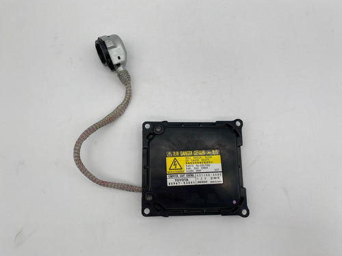 2006-2013 Lexus IS350 HID Headlight Ballast Igniter Control Module 85967-53041