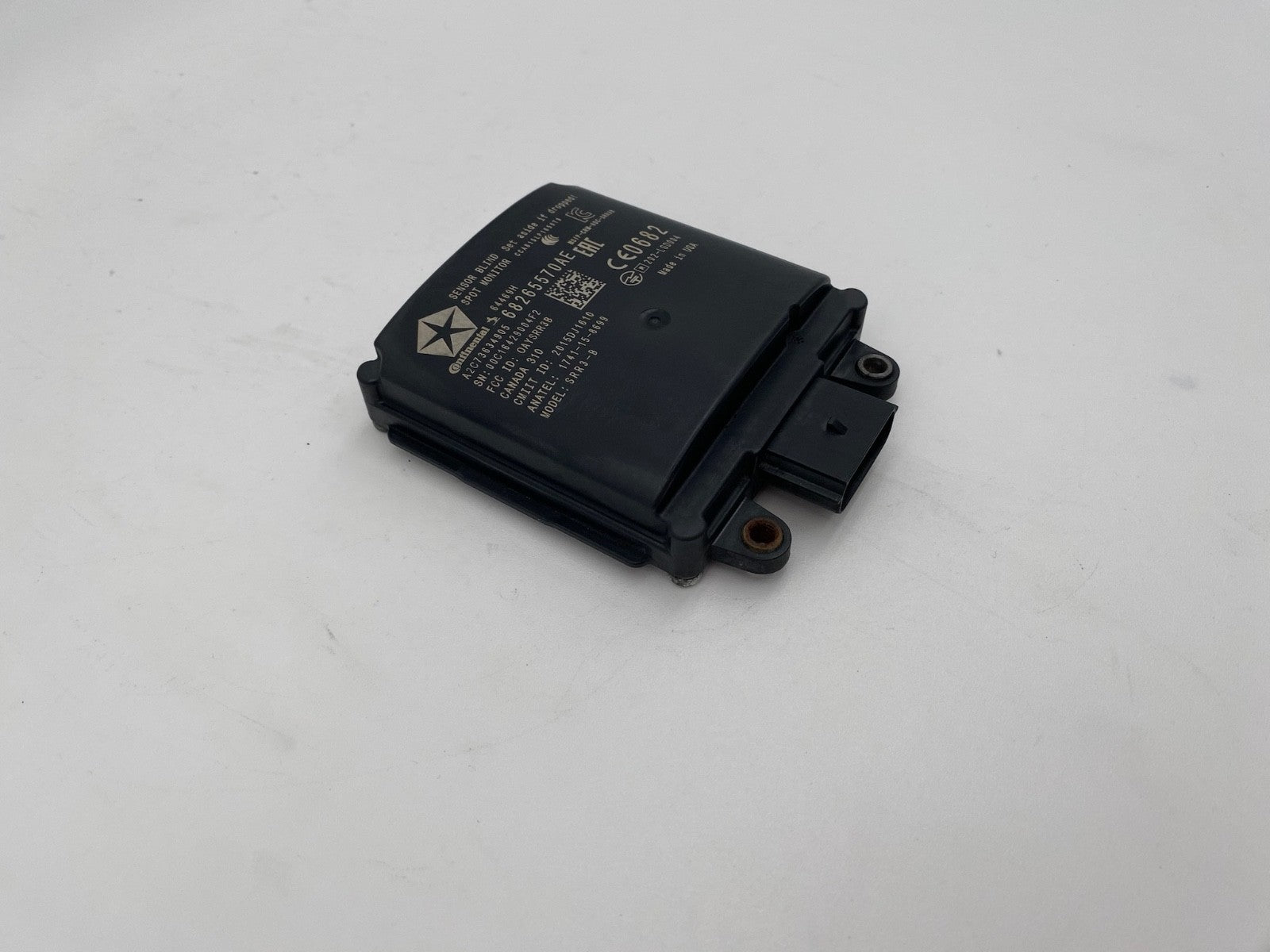 2016 - 2020 Jeep Grand Cherokee Dodge Durango Blind Spot Radar Sensor 68265570AE