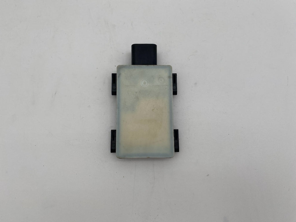 2021-2024 Kia Sorento Rear LH Blind Spot Radar Distance Sensor OEM 99140-P2110