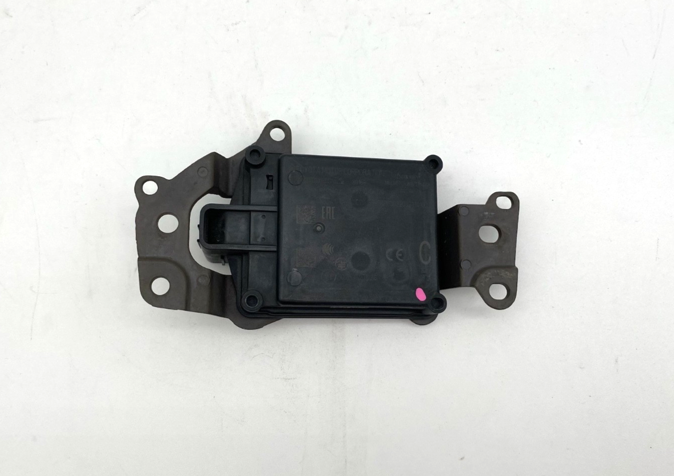 2019-2020 Toyota Camry Cruise Control Distance Sensor Radar Module 88210-06120
