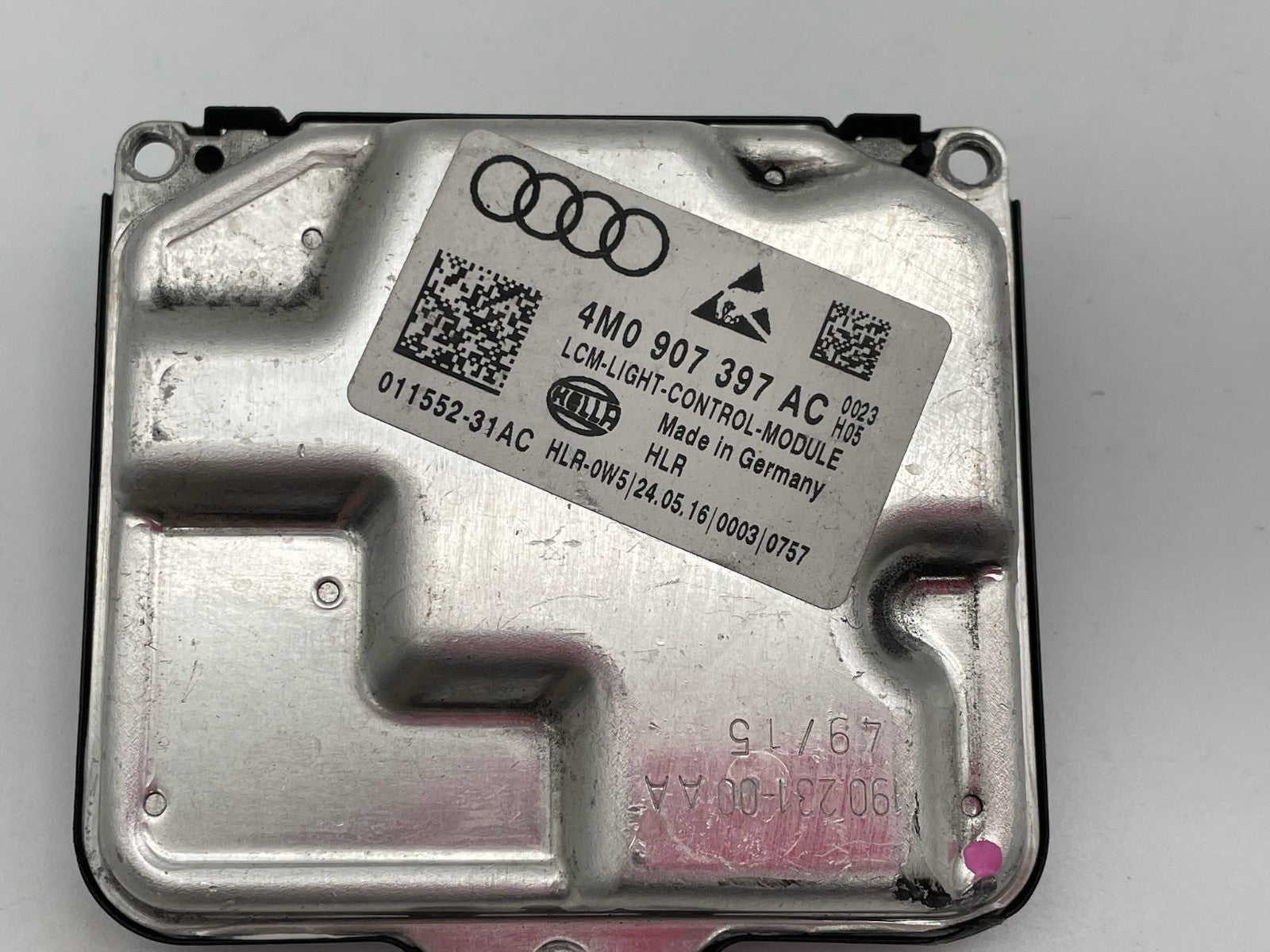2017-2019 Audi B9 A5 A4 S5 Q7 Headlight Ballast Control Module 4M0 907 397 AC