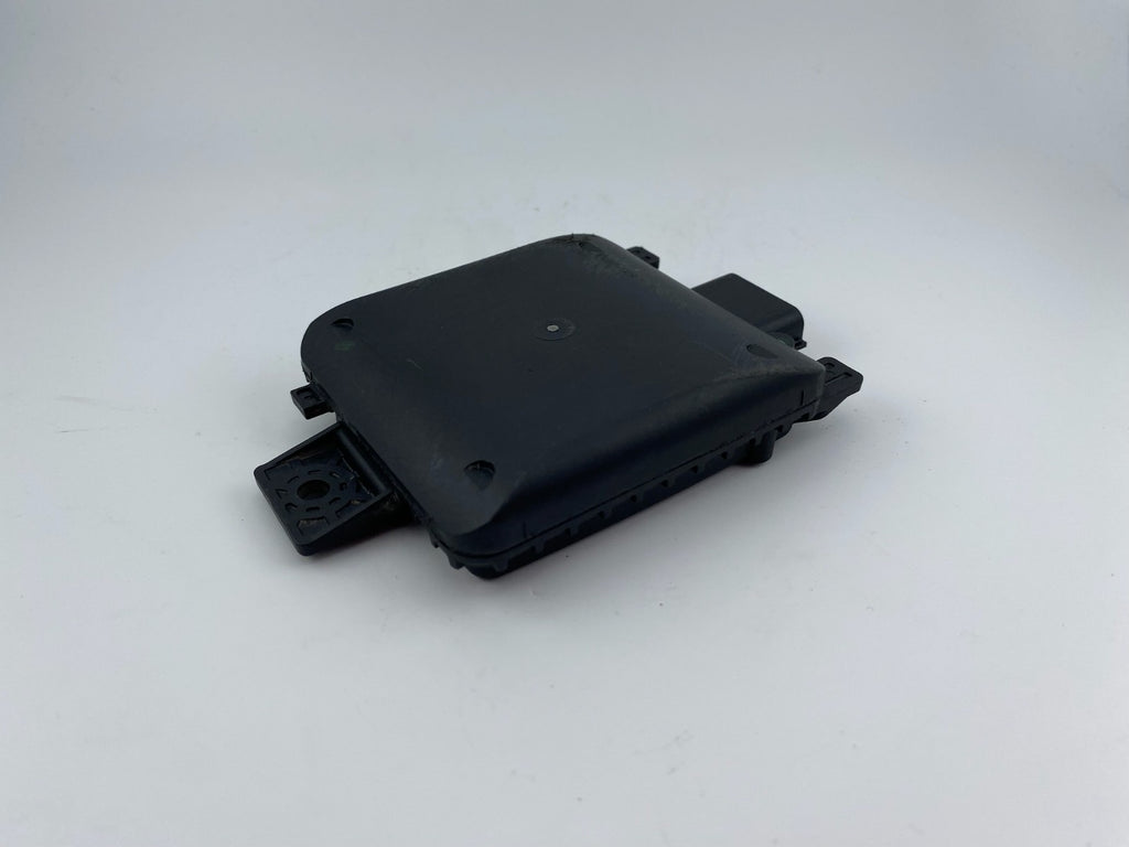 2021-2023 GMC Yukon/Yukon XL Rear LH Side Detection Control Module OEM 84867903