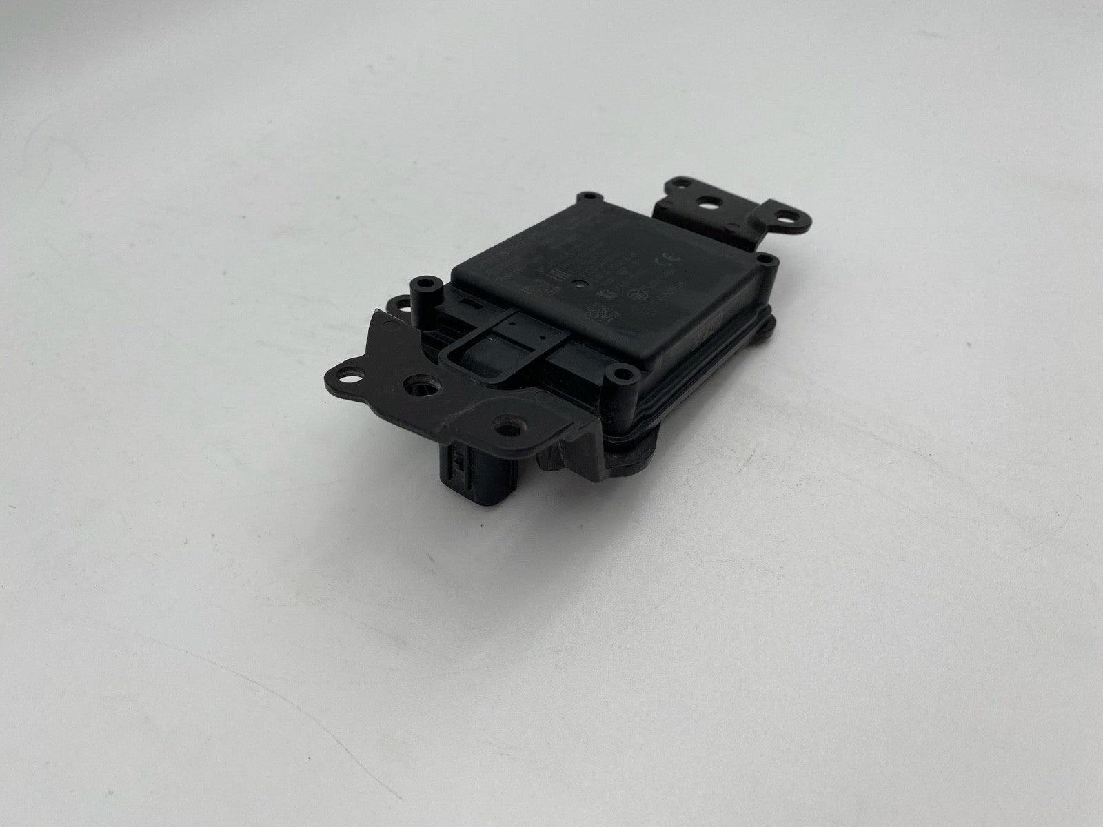2018-19 TOYOTA CAMRY CRUISE CONTROL DISTANCE SENSOR RADAR MODULE OEM 88210-06010