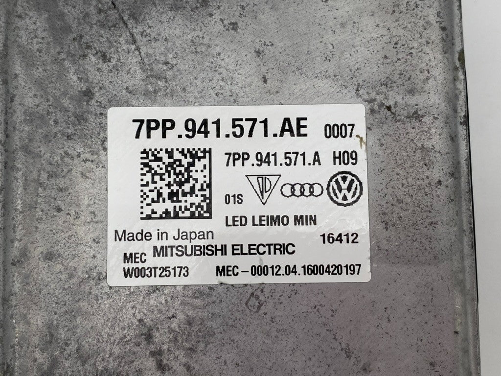 2016-2021 Volkswagen Passat LED Headlight Ballast Control Module 7PP 941 571 AE