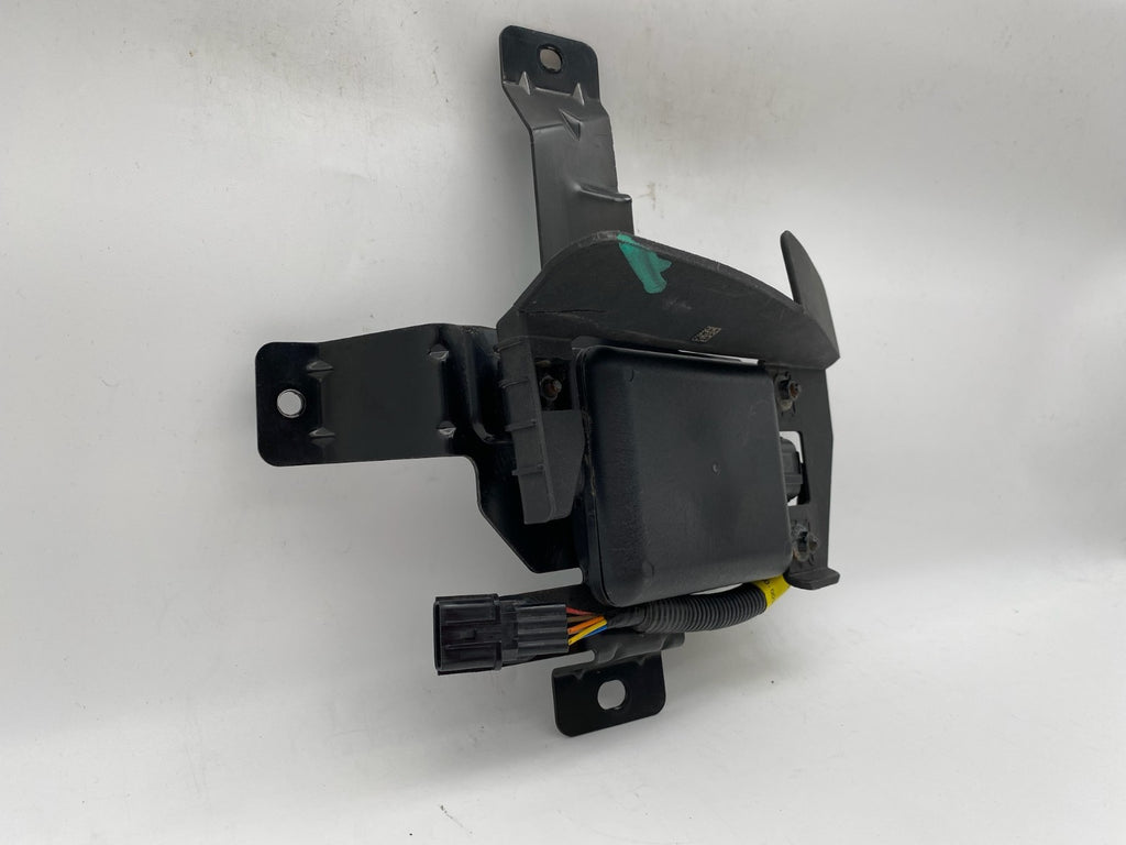 2016 2017 2018 Hyundai Elantra Blind Spot Radar Sensor LH Driver OEM 95811-F2200
