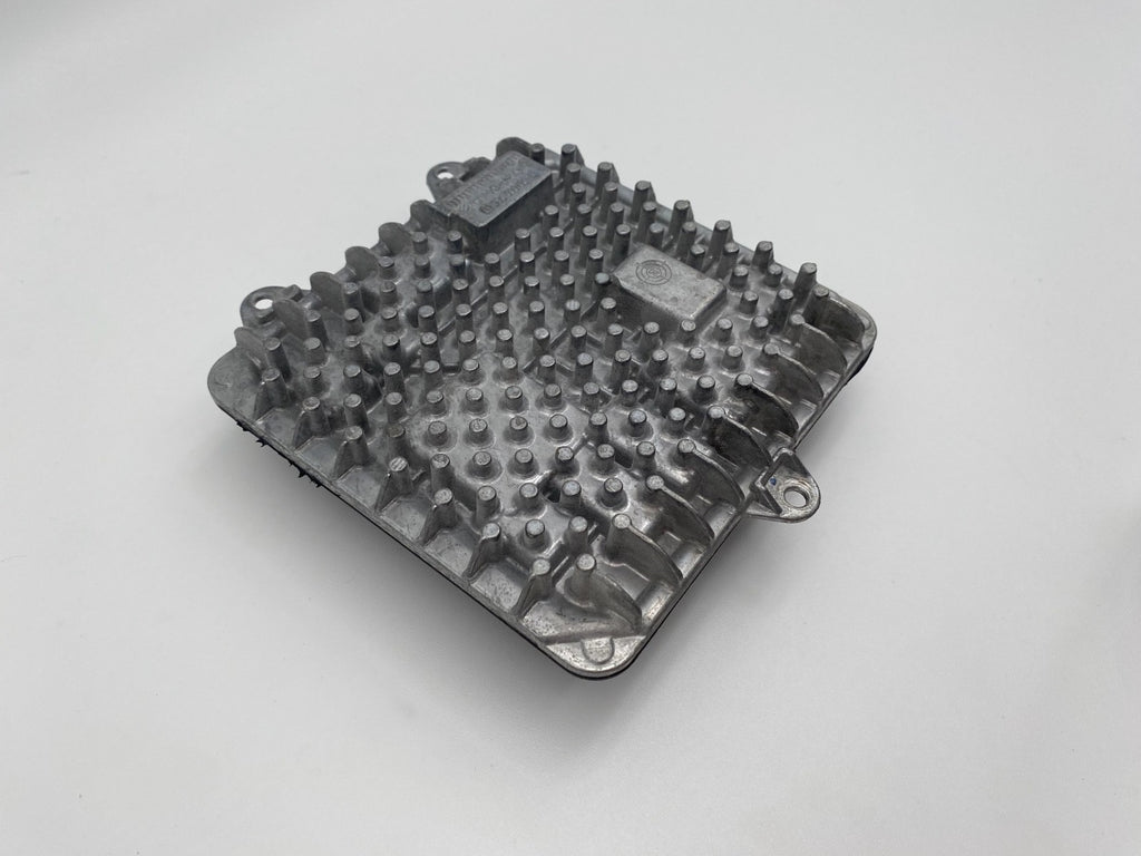 2018-2021 BMW X3 X4 LED Adaptive Headlight Control Module Ballast OEM 7 472 770
