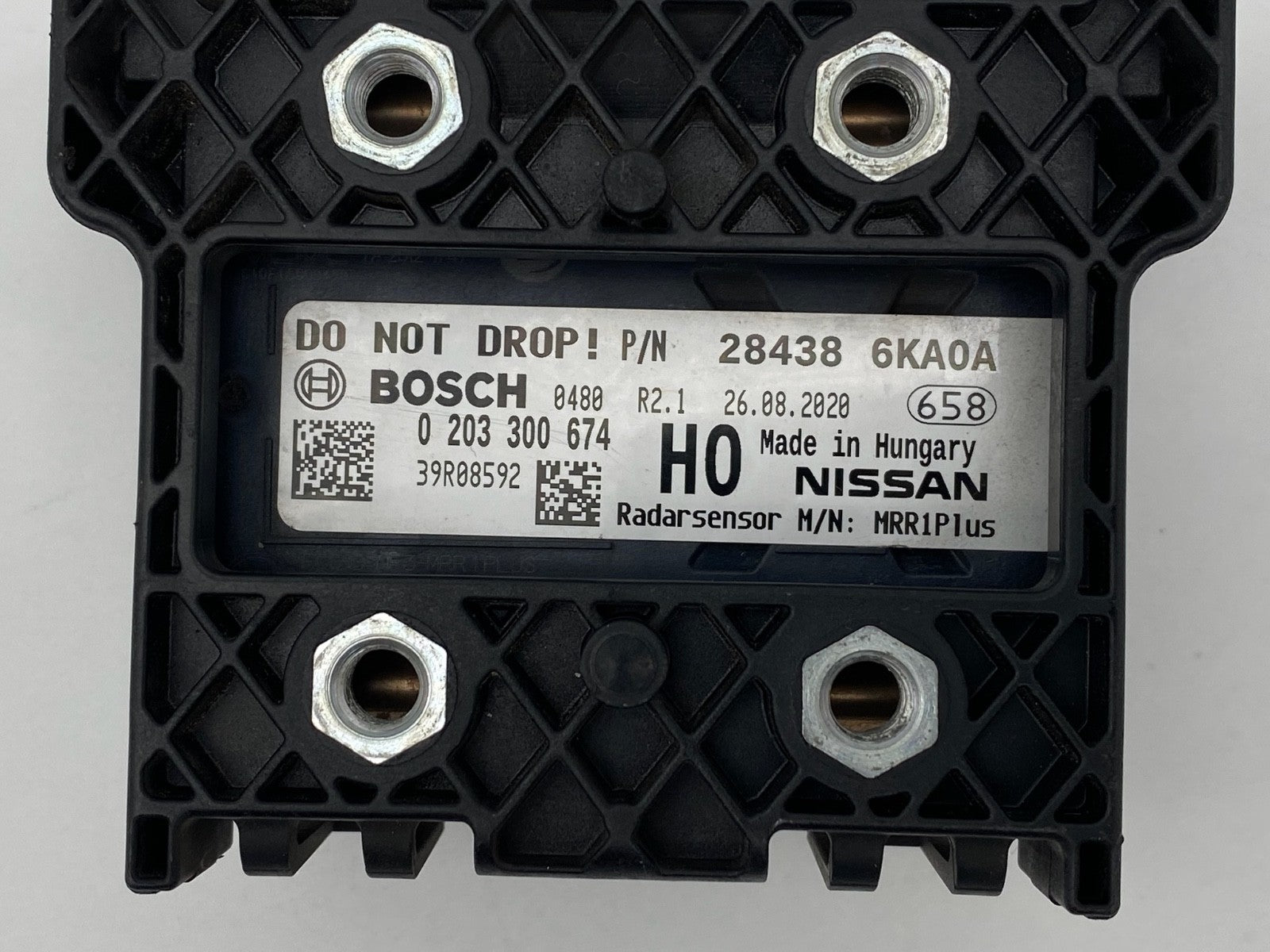 2017-2020 Nissan Pathfinder Cruise Distance Radar Sensor Module OEM 28438-6KA0A