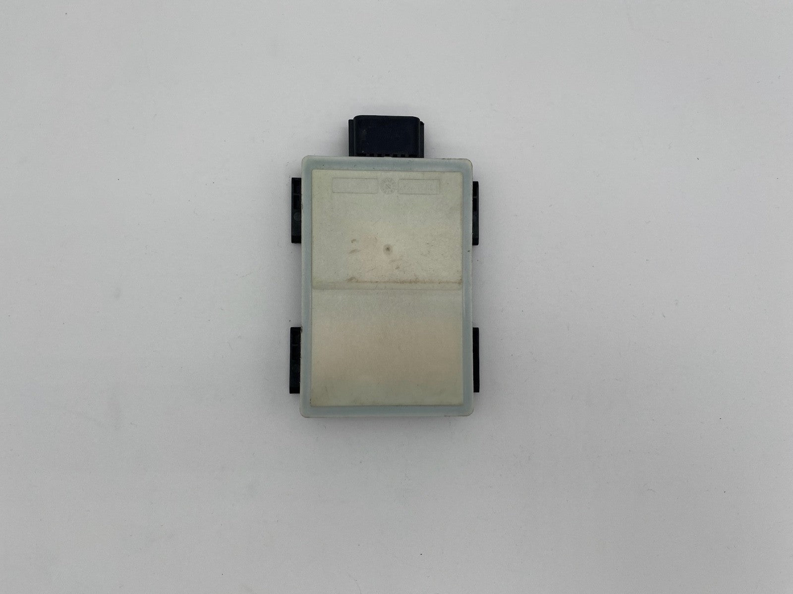 2018-2019 RANGE ROVER SPORT L494 REAR BLIND SPOT RADAR SENSOR OEM KK52-14F152-AG